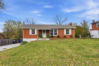 MLS# 3045884 - 105 Gardendale Dr in Graceland Acres Sec 3 in Columbia Tennessee 38401