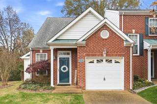 MLS# 3046303 - 11 Fawn Creek Pass in Woodland Point Townhomes in Nashville Tennessee 37214