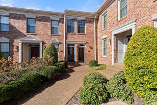 MLS# 3046792 - 2032 Graybar Ln in Turnberry Square in Nashville Tennessee 37215