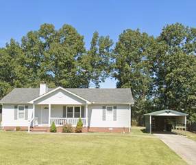 MLS# 3046971 - 3006 Easy Goer Ln in Churchill Subd in Greenbrier Tennessee 37073