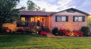 MLS# 3047020 - 525 Castlegate Dr in Castlegate in Nashville Tennessee 37217