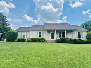 MLS# 3047316 - 2321 Briar Bend Dr in Clarkwood Sec 2 in Murfreesboro Tennessee 37128