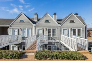 MLS# 3047972 - 3204 W End Cir, Unit 11 in West End Square in Nashville Tennessee 37203