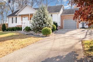 MLS# 3048038 - 318 Timberglenn Dr in Brookfield Sec 3 in Smyrna Tennessee 37167