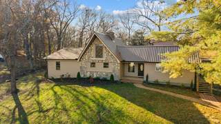 MLS# 3049740 - 325 Walnut Ct in Colewood Sub Div in White House Tennessee 37188