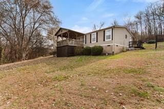 MLS# 3050169 - 1892 Preacher Holt Rd in Frank A Cole Sec 2 in Mount Pleasant Tennessee 38474
