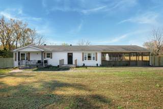 MLS# 3051912 - 3205 Sylvia Rd in Sylvia in Dickson Tennessee 37055