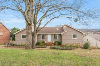 MLS# 3054425 - 607 River Ridge Ct in Rolling River Estates in Nashville Tennessee 37221