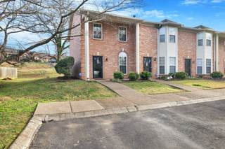 MLS# 3057091 - 133 Lakebrink Dr in Larchwood in Nashville Tennessee 37214