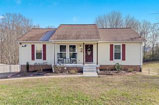 MLS# 3057654 - 111 Garland Ct in Brown Estates Sec 2 in White House Tennessee 37188