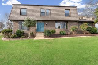 MLS# 3058313 - 2673 Mossdale Dr in Edge-O-Lake Estates in Nashville Tennessee 37217
