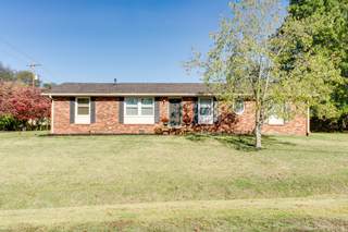 MLS# 3058366 - 1617 Merritt St in Fairway View in Old Hickory Tennessee 37138