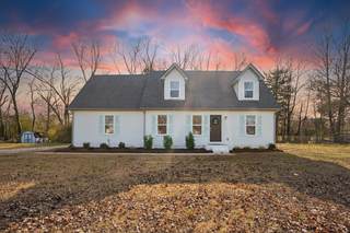 MLS# 3058555 - 3647 Sugarbush Ct in Mankinville Sec 2 in Murfreesboro Tennessee 37127