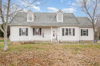 MLS# 3058820 - 127 Mallow Dr in Crescent Glen Sec 1 in Christiana Tennessee 37037