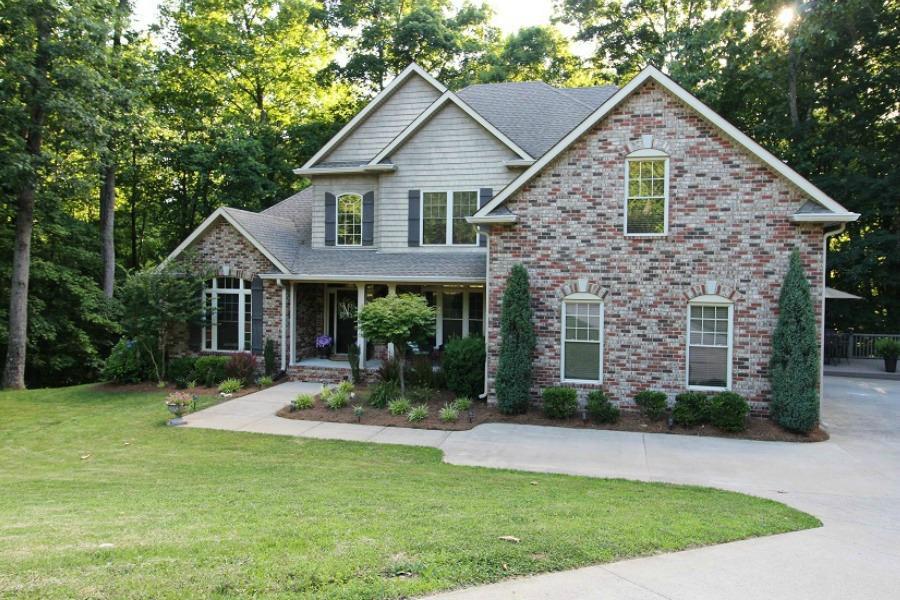 4830 Tuckaway Ct - Photo 1
