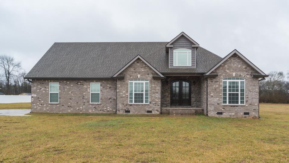 2005 Cheyenne Ct - Photo 1