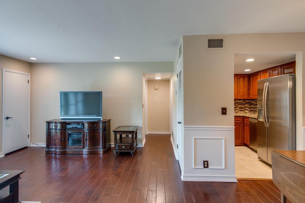 21 Vaughns Gap Rd Apt 128 - Photo 1