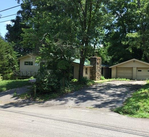 692 Rivercliff Rd - Photo 1