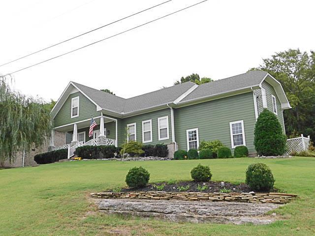 600 Excalibur Ct - Photo 1
