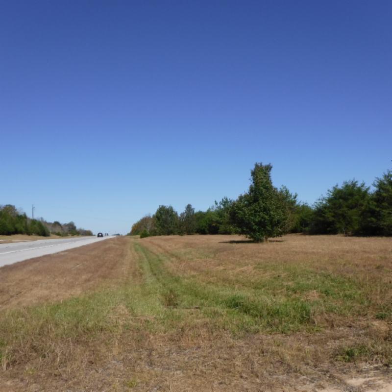 15 Memorial Hwy - Photo 1