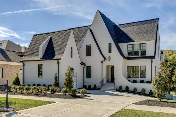 8535 Heirloom Blvd - Photo 1