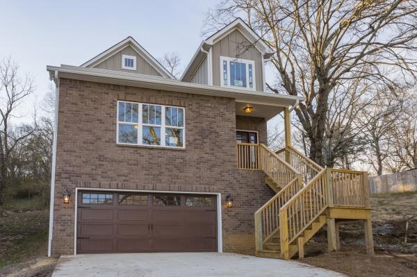 3850 Hutson Ave - Photo 1