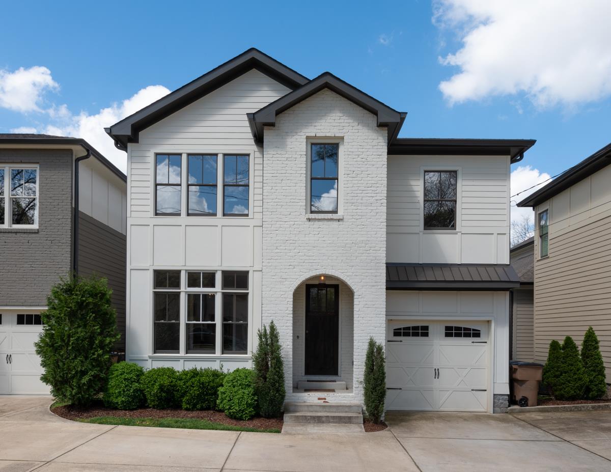 2803 White Oak Dr - Photo 1