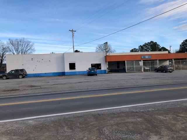 1470 S Jefferson Ave - Photo 1