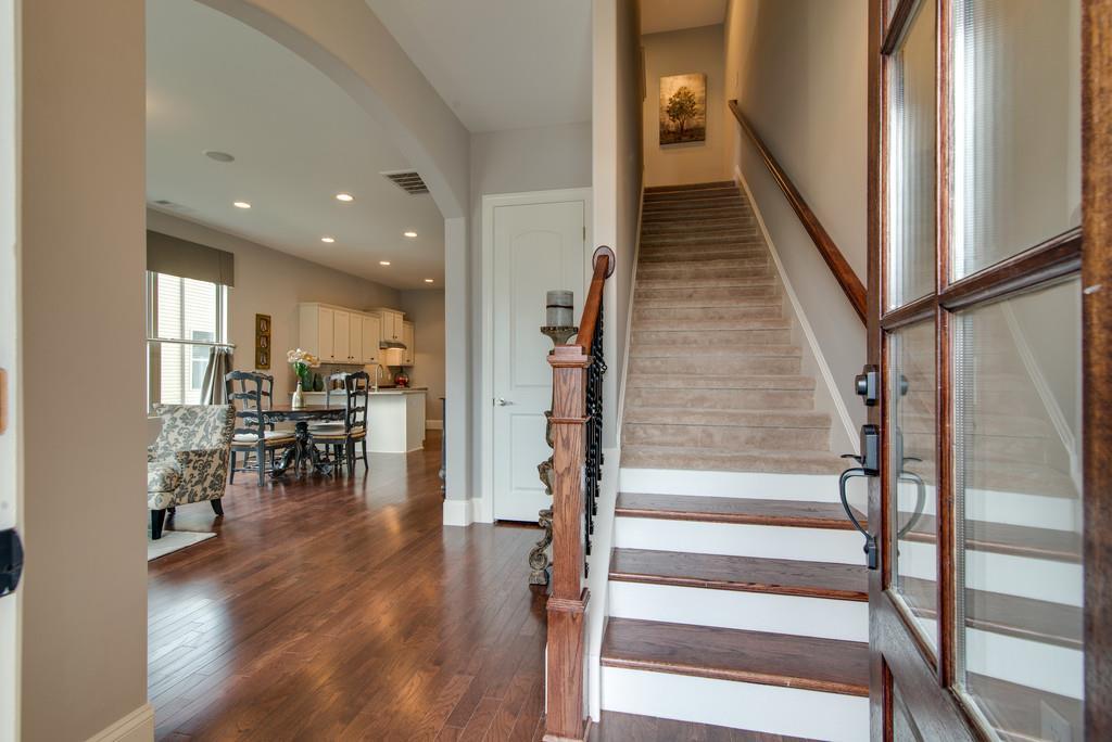 103 Bellagio Villas Dr - Photo 1