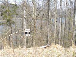300 Dakota Ln - Photo 1