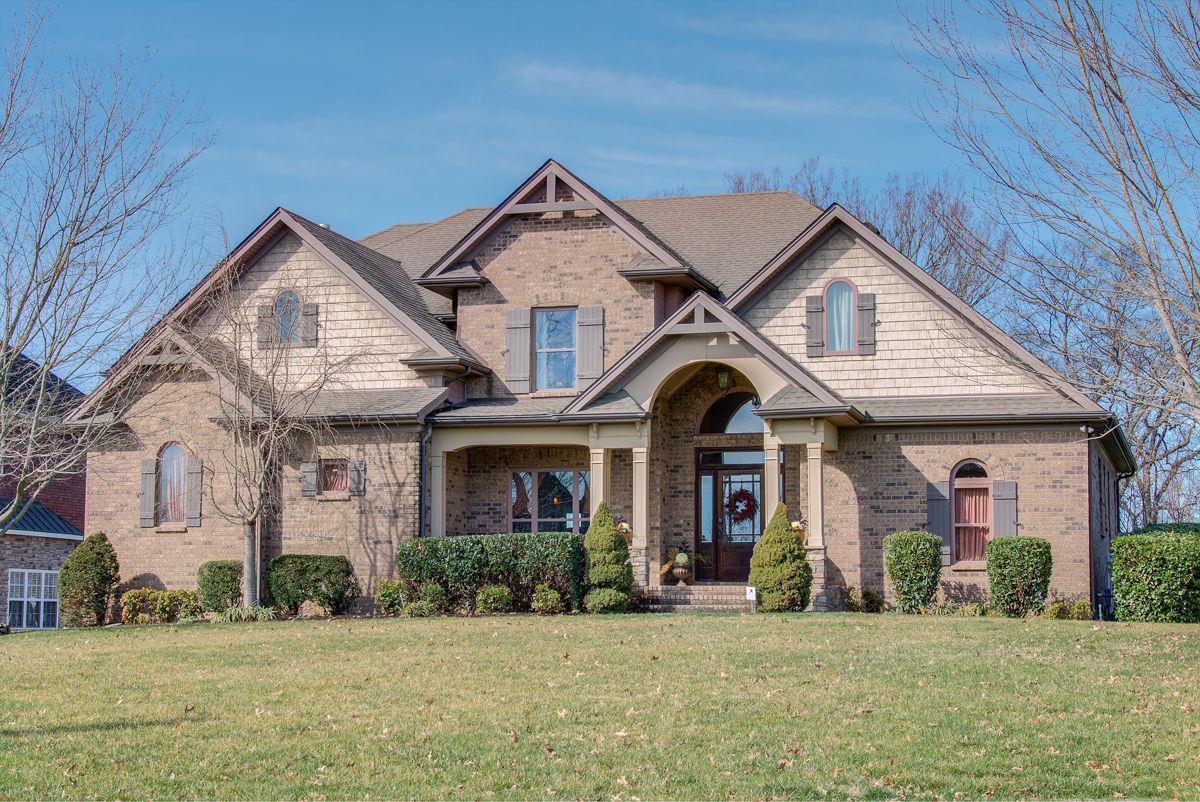 1516 Charleston Park Dr - Photo 1