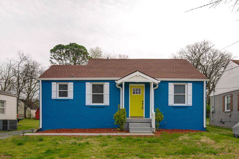 976 Malquin Dr - Photo 1
