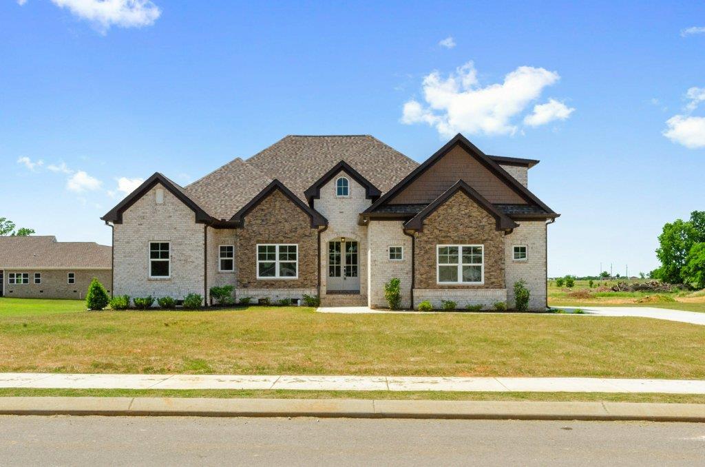 132 Bloomsbury Dr - Photo 1