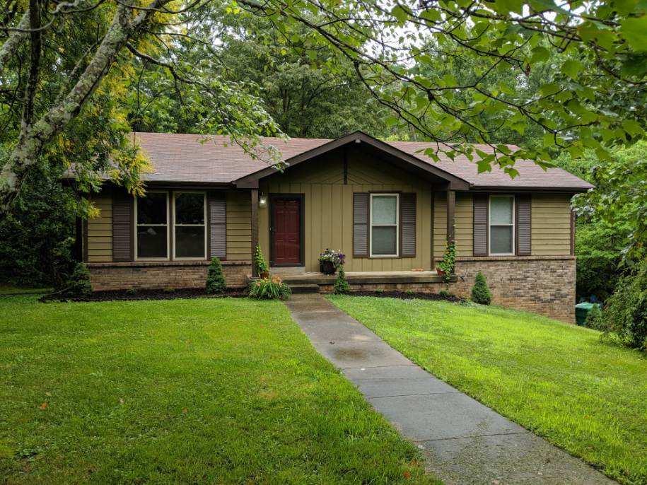 628 E Glenridge Ln - Photo 1