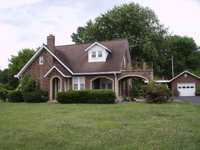 401 Scottsville Rd - Photo 1