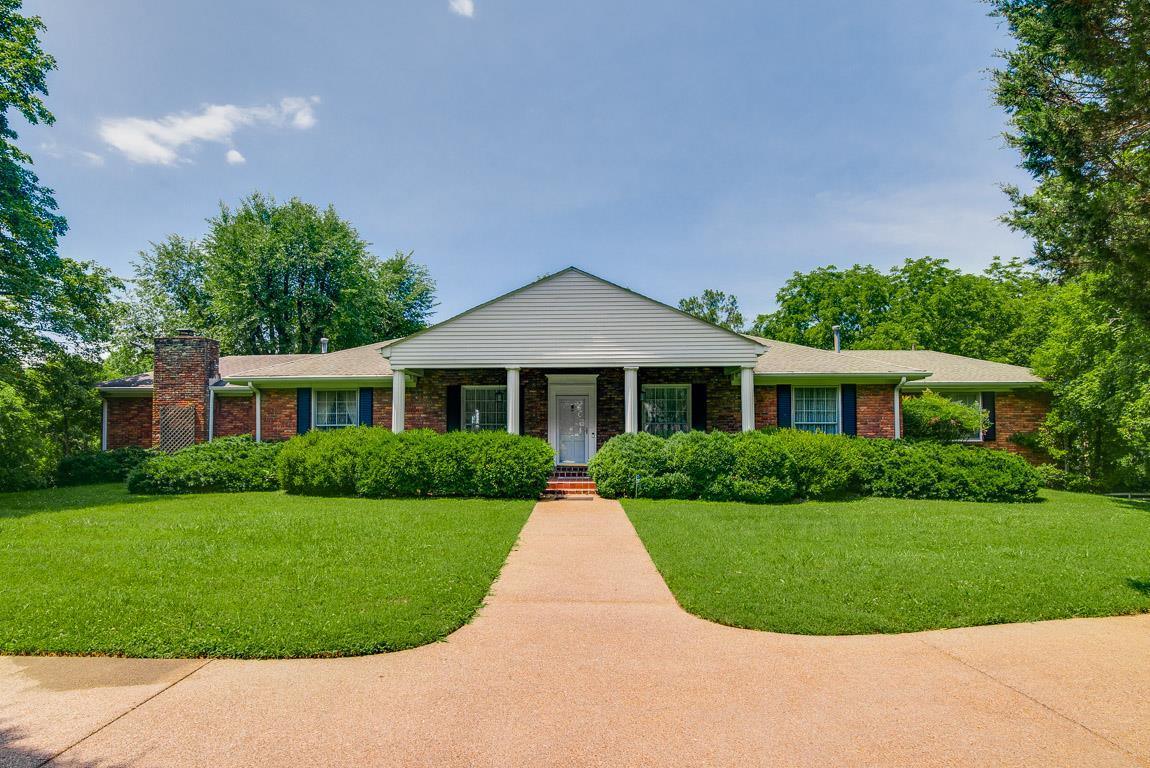 1202 Robinson Rd - Photo 1