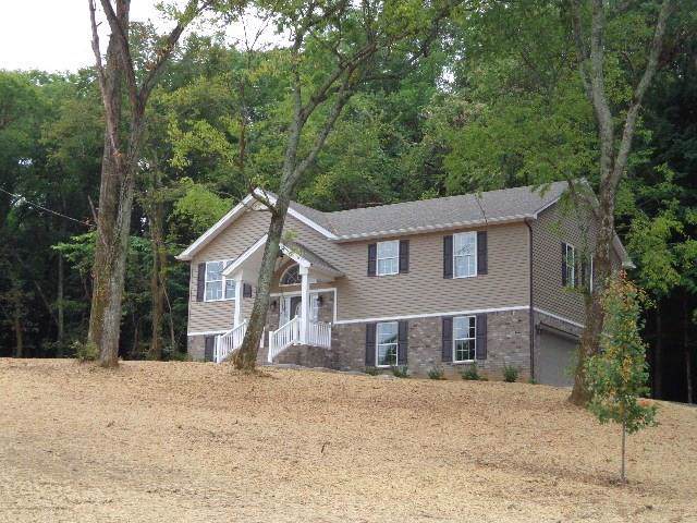 2083 Powell Dr - Photo 1