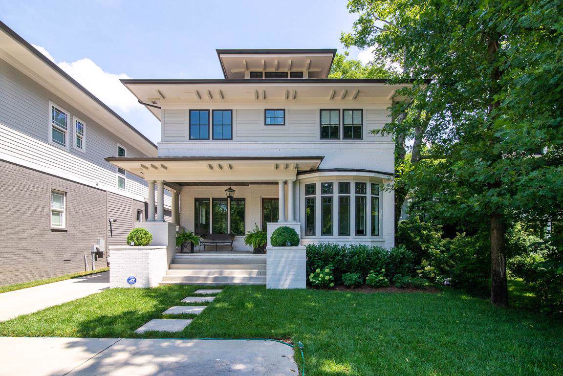 920A Kirkwood Avenue - Photo 1