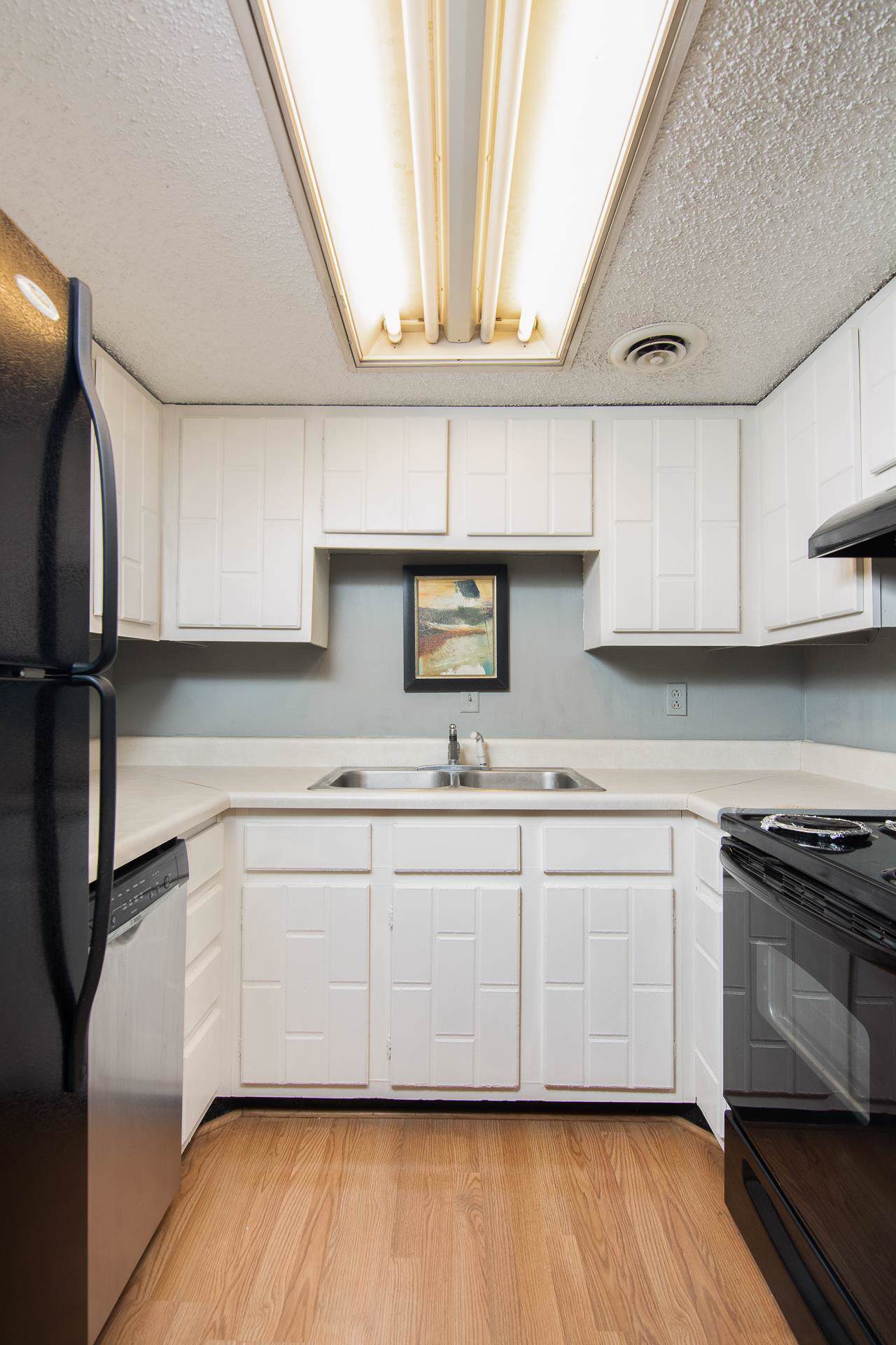 21 Vaughns Gap Rd Apt 133 - Photo 1