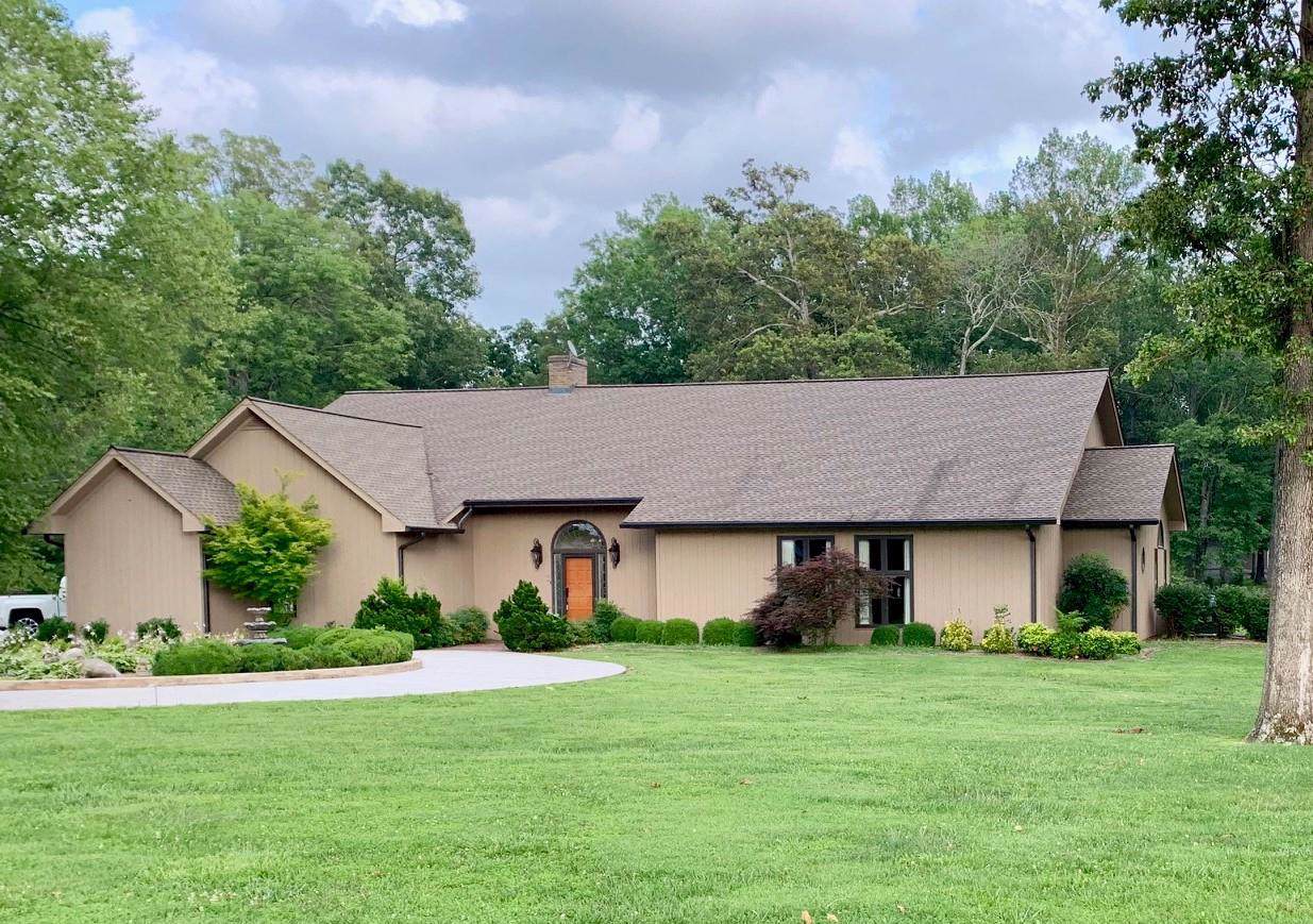 200 Petsch Lane - Photo 1