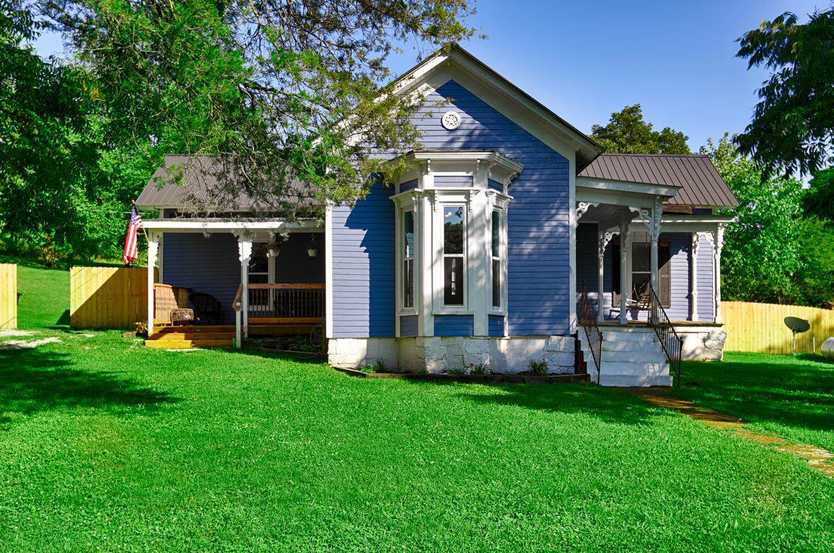 320 Main Street - Photo 1