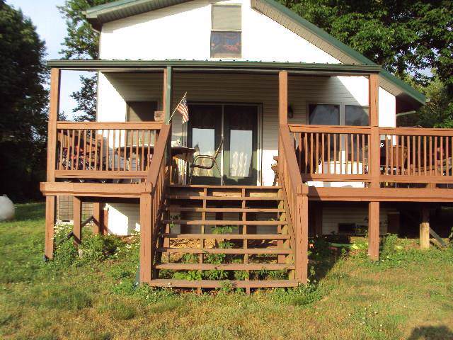 5607 King Lane - Photo 1