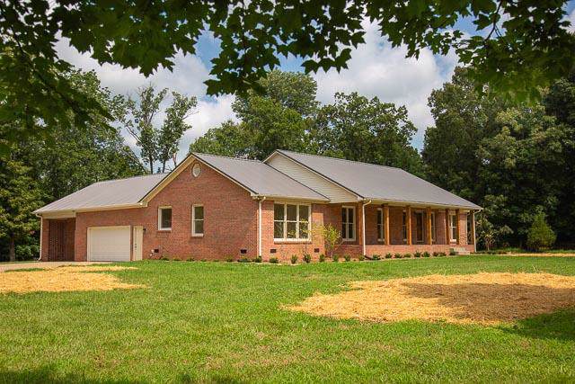 1819 Barker Rd - Photo 1
