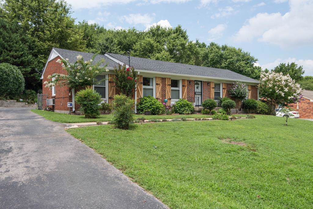 4737 Danby Dr - Photo 1