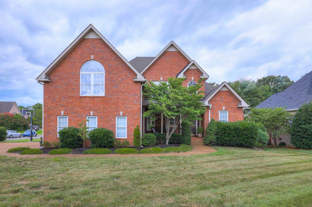 127 Crooked Creek Ln - Photo 1