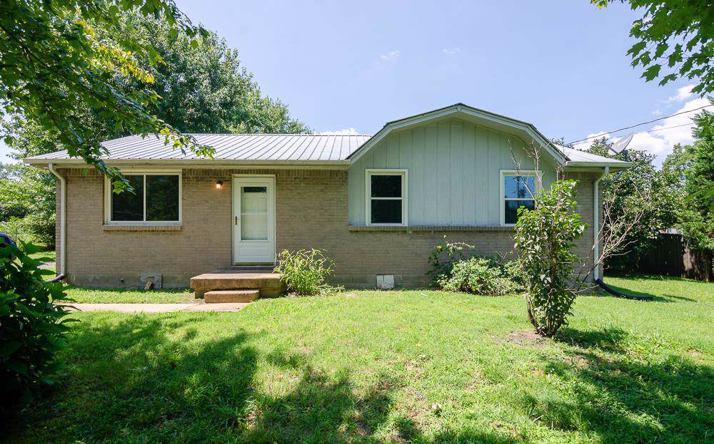 7109 Hall Ln - Photo 1