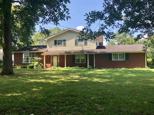 300 Twin Hills Dr. - Photo 1