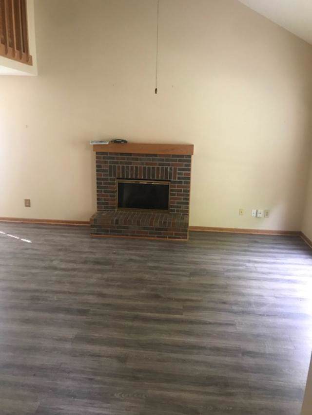 5000 Camelot Dr Apt B - Photo 1