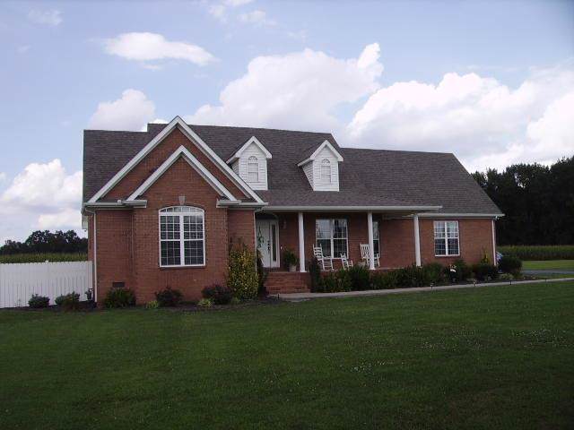 230 Michael Cir - Photo 1