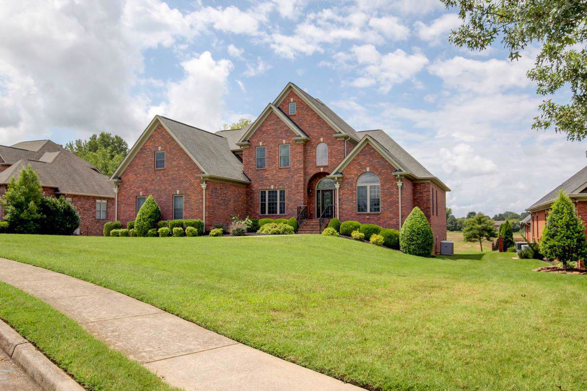 310 Gray Hawk Trail - Photo 1